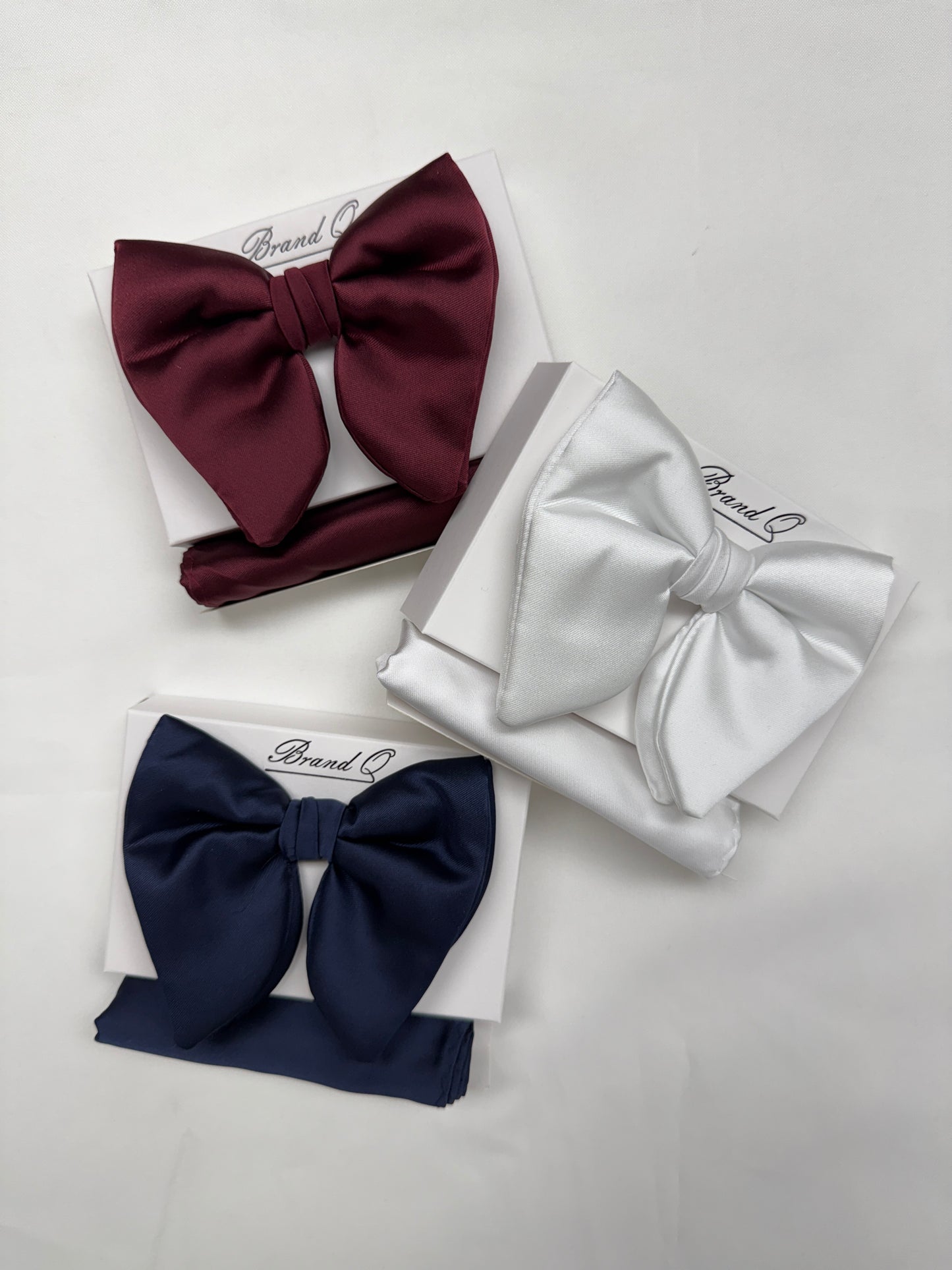 Long Bowtie and Pocket Square Set Silk Navy