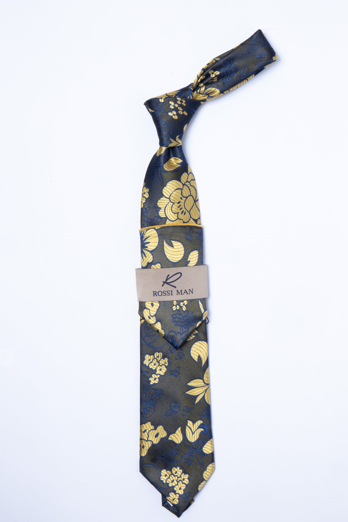Rossi Man Tie and Pocket Round RMR312-3