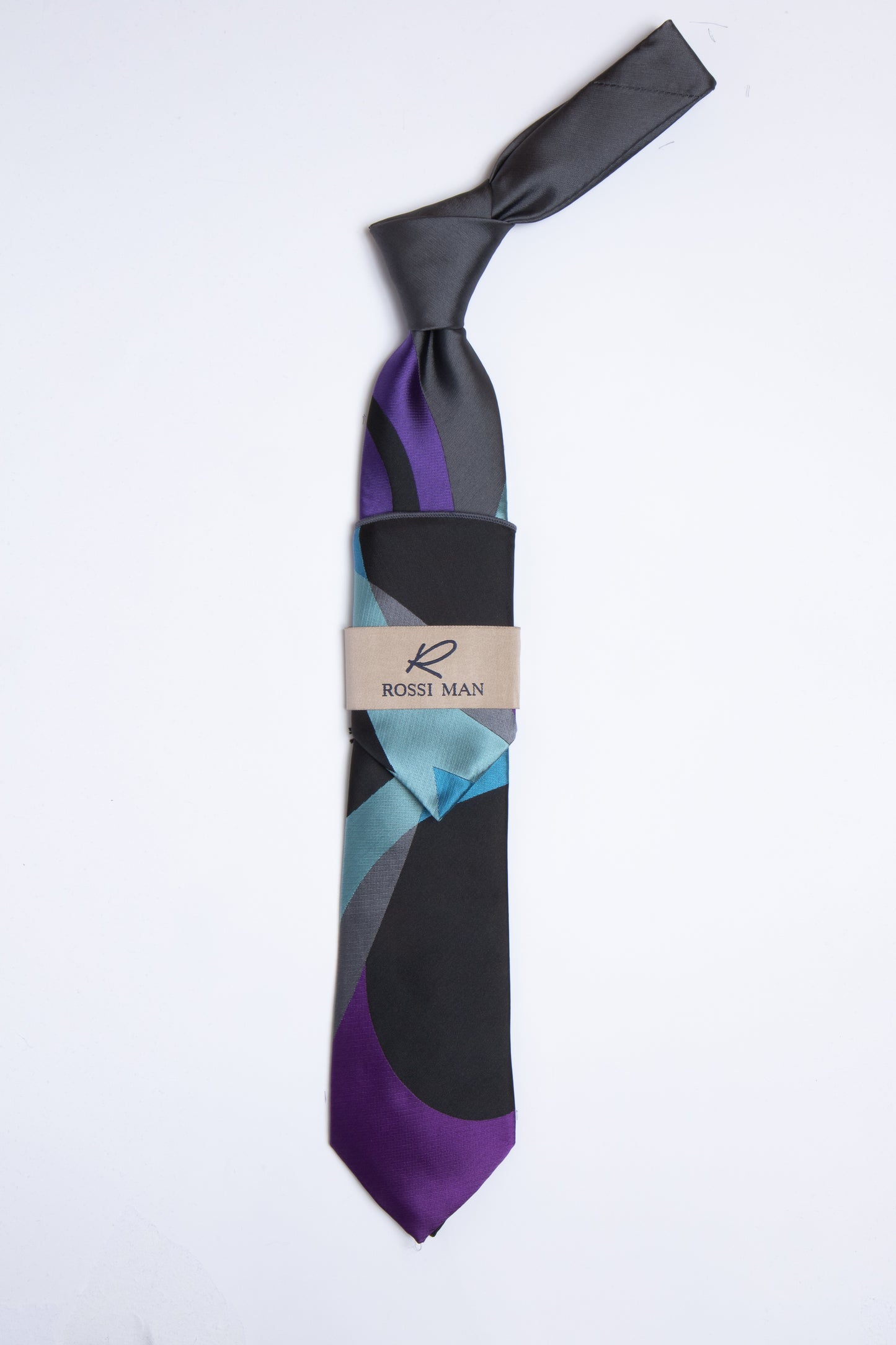 Rossi Man Tie and Pocket Round RMR363-3