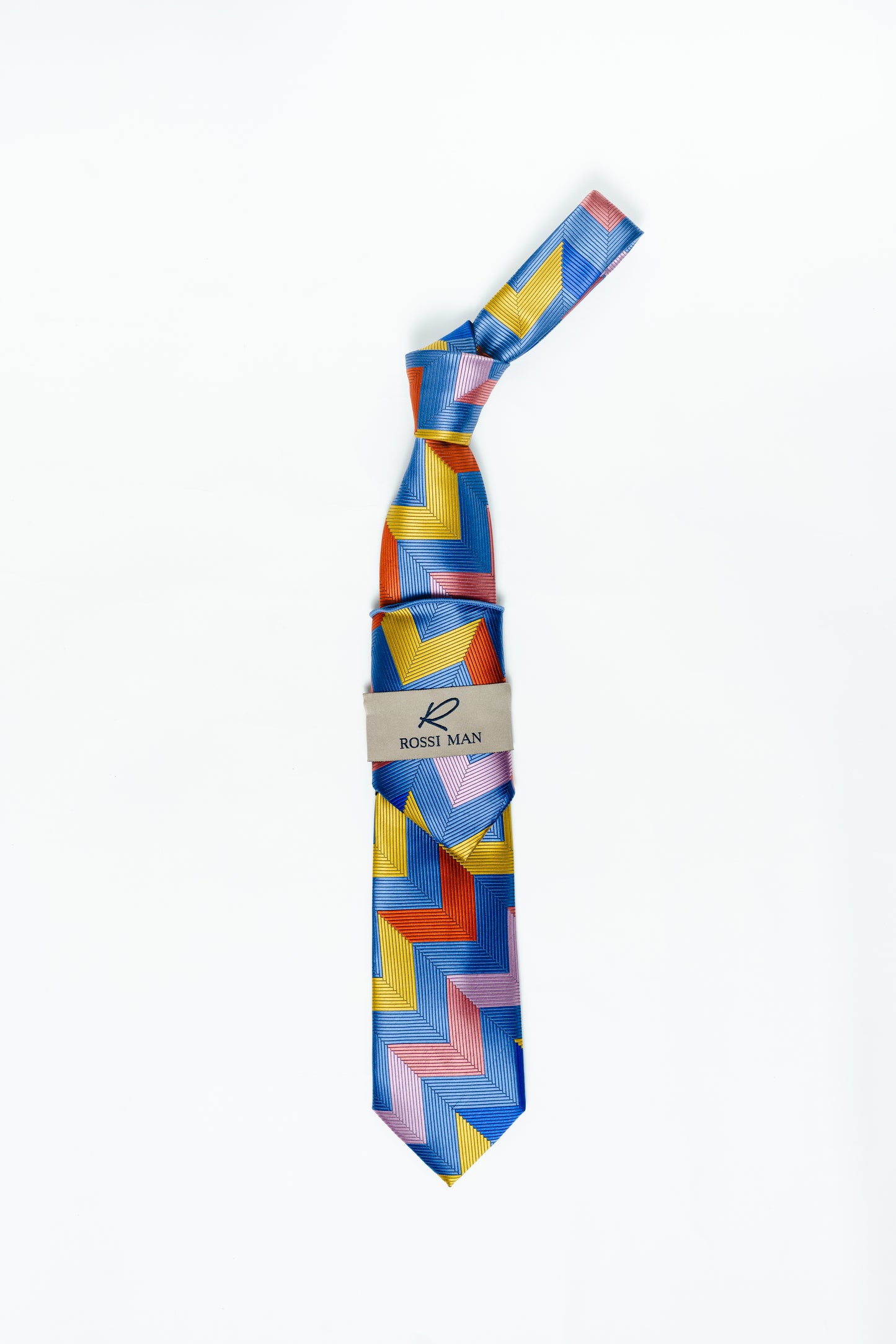 Rossi Man Tie and Pocket Round RMR523-1