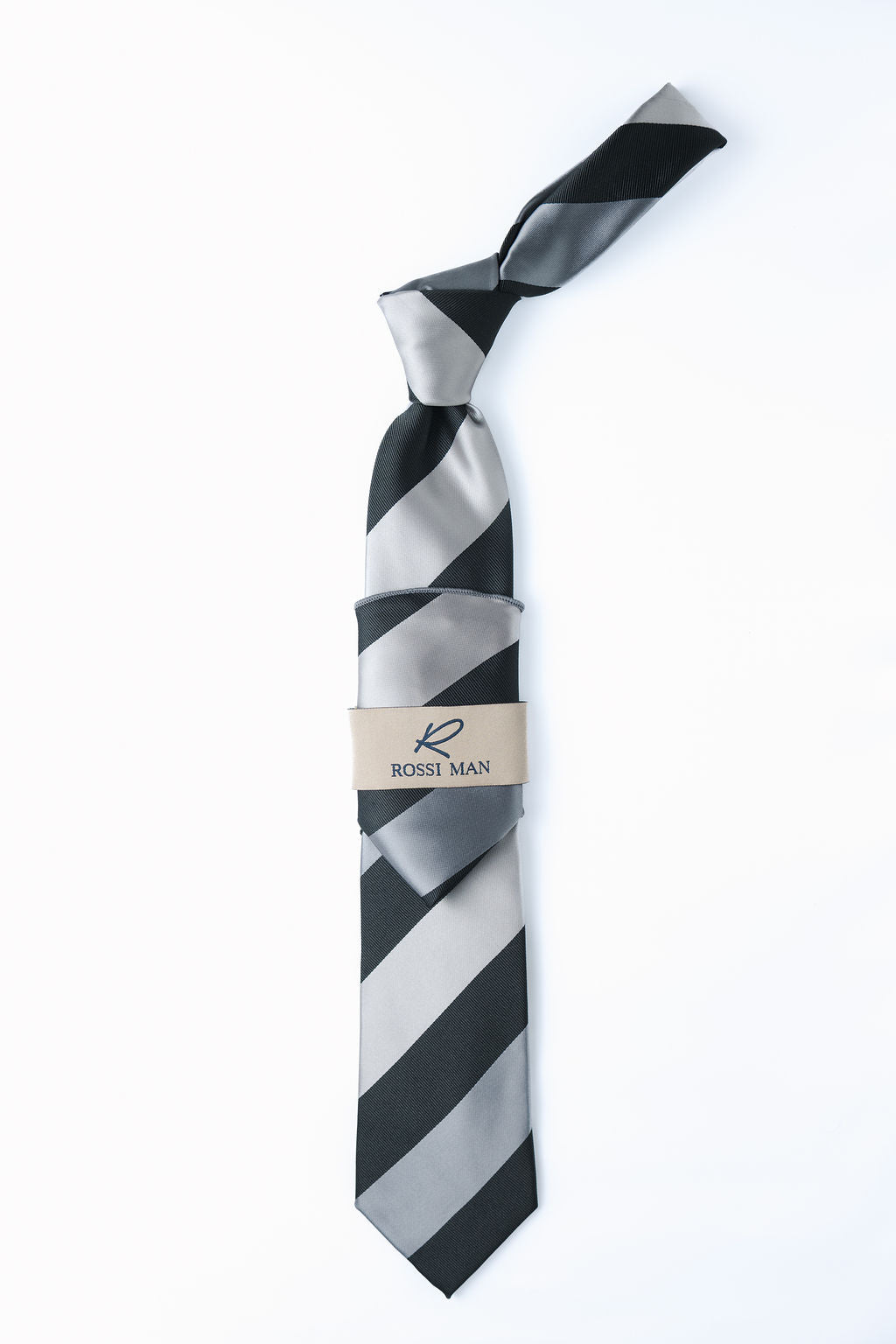 Rossi Man Tie and Pocket Round RMR605-1