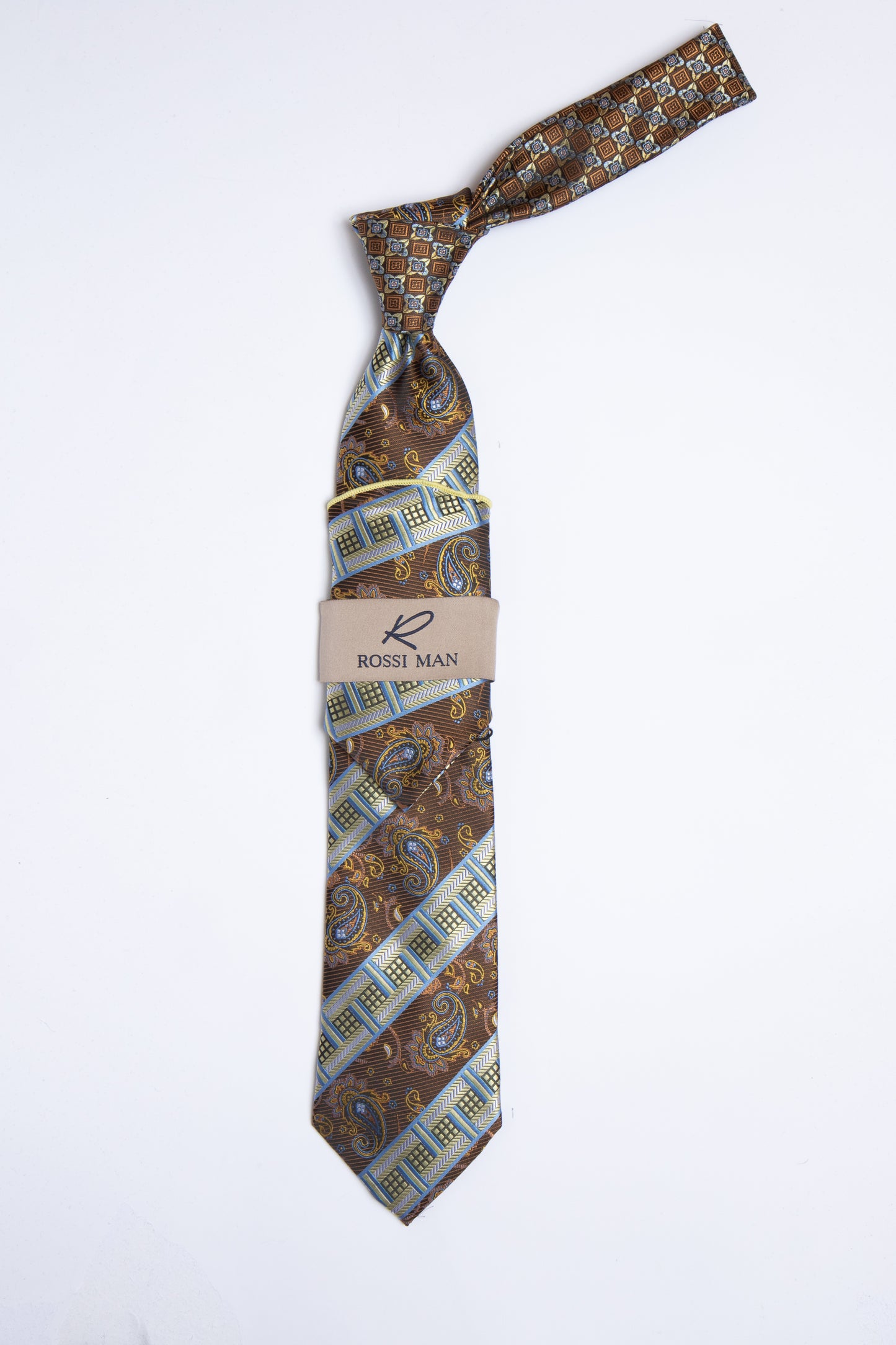 Rossi Man Tie and Pocket Round TT372-3