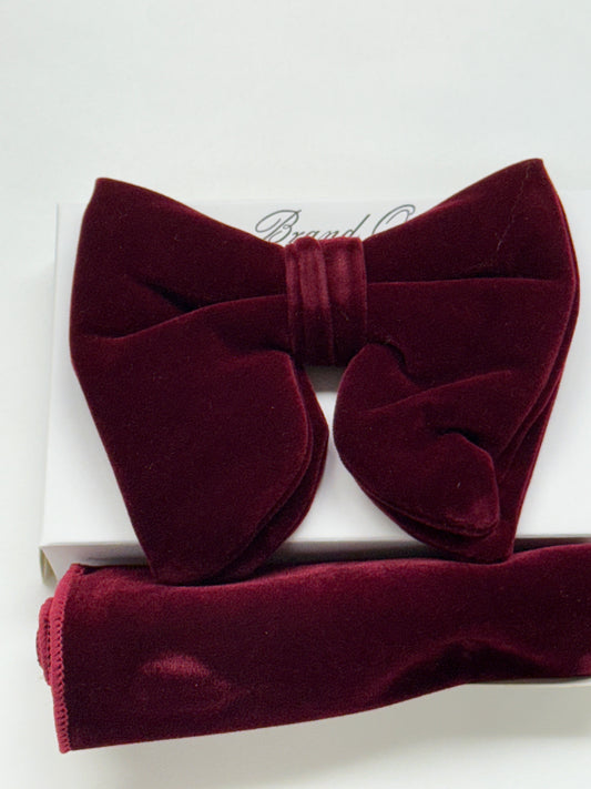 Long Bowtie and Pocket Square Set Burgundy