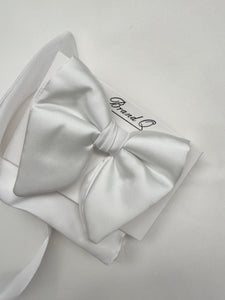 Long Bowtie and Pocket Square Set Silk White