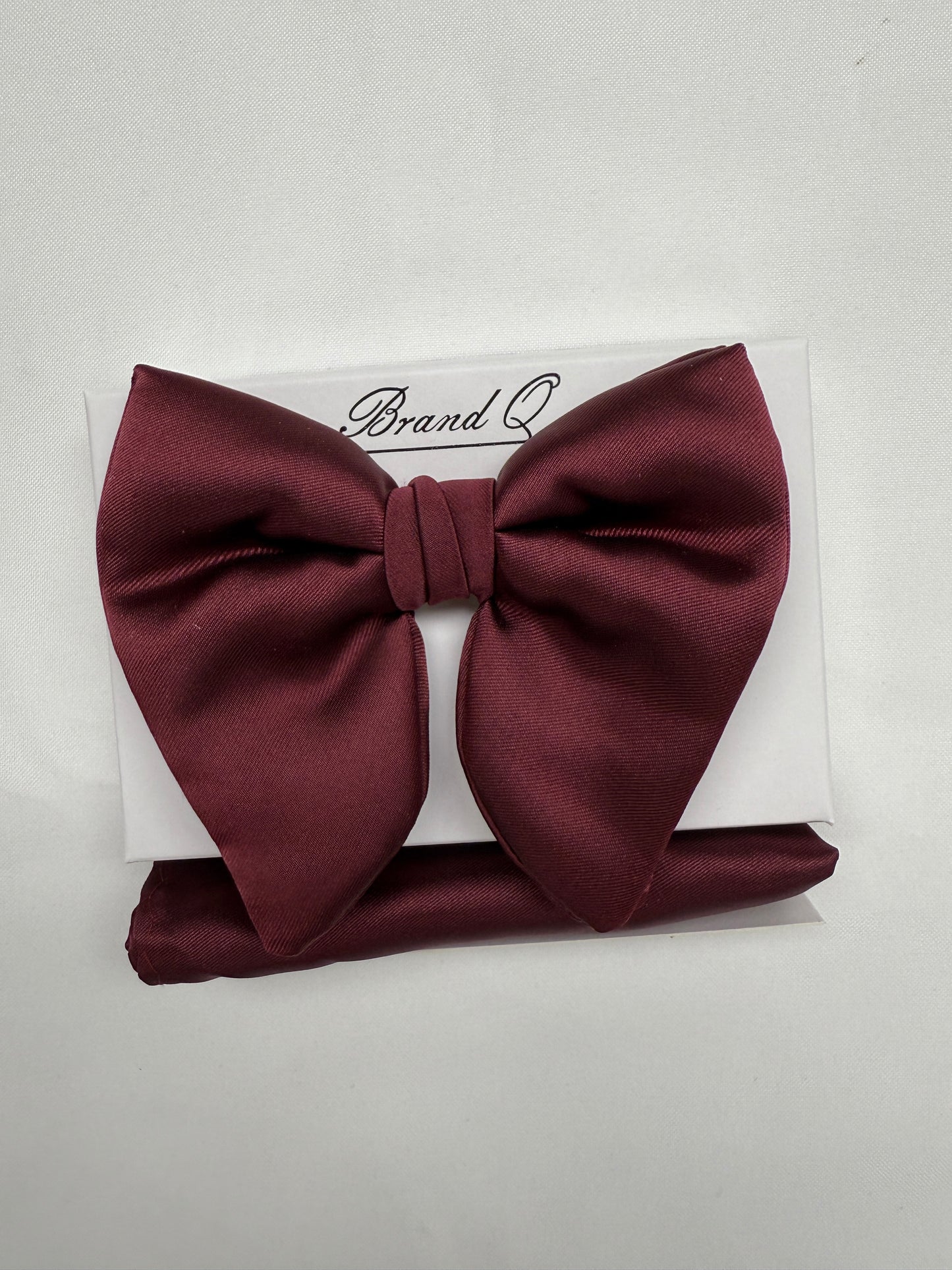 Long Bowtie and Pocket Square Set Silk Burgundy