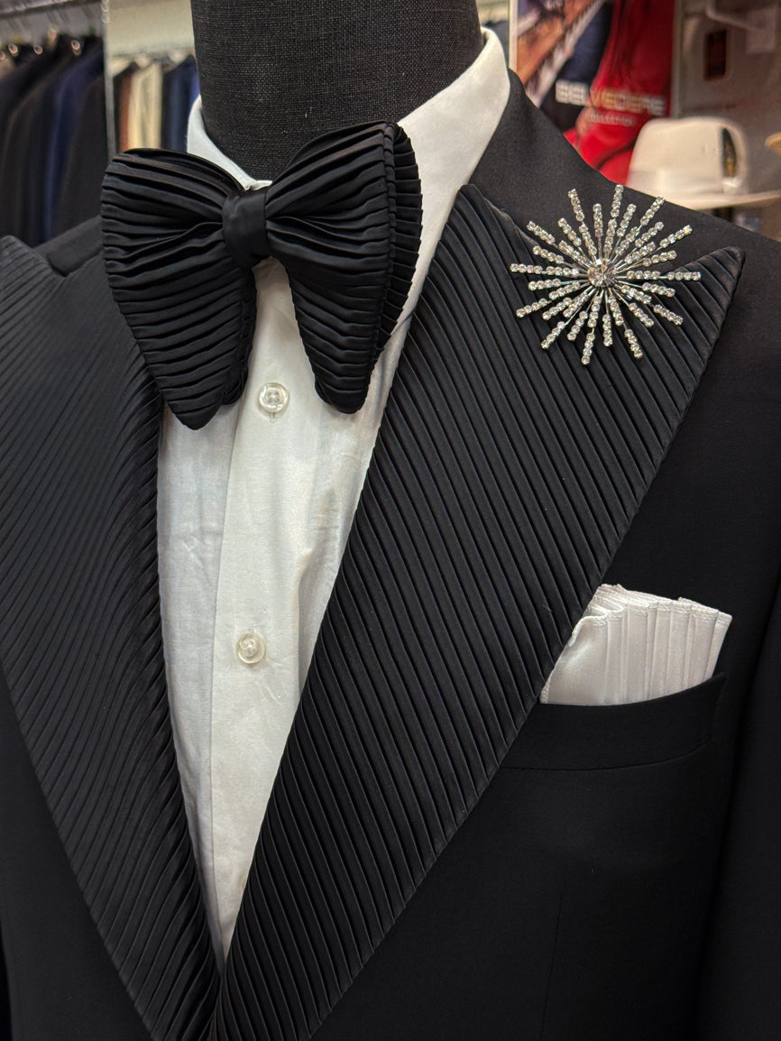 The Nightfall Pleated Lapel Tuxedo