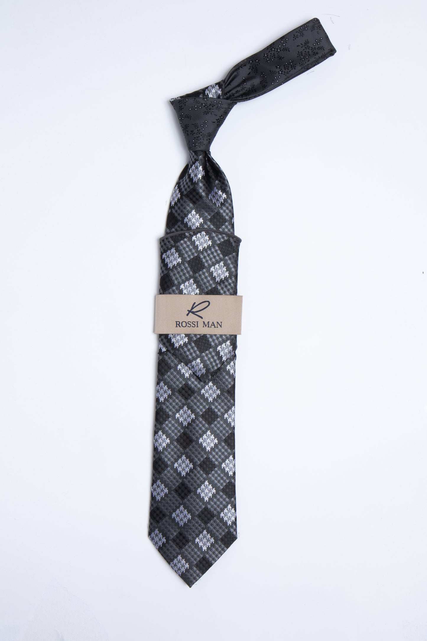 Rossi Man Tie and Pocket Round TT365-4