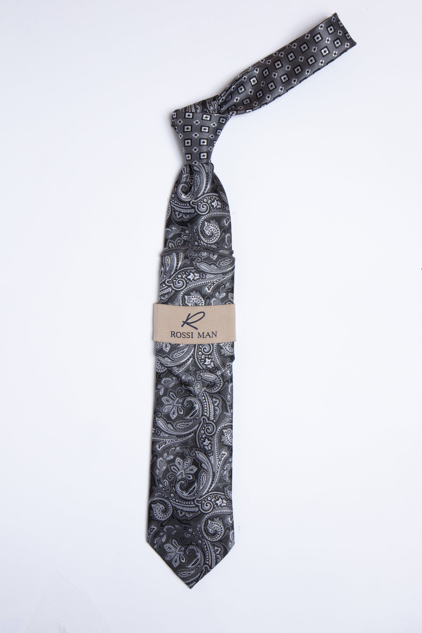 Rossi Man Tie and Pocket Round TT368-1