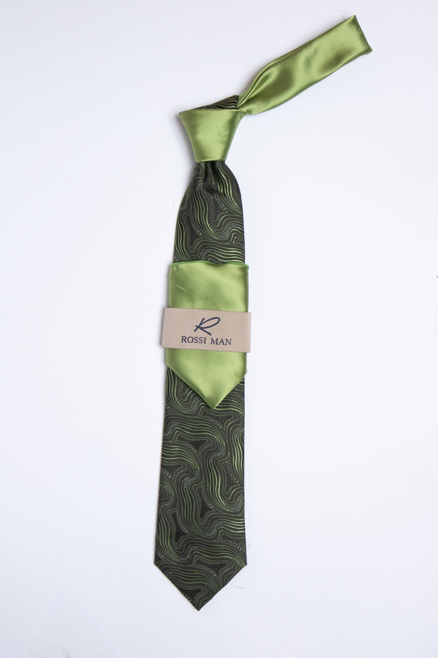 Rossi Man Tie and Pocket Round TT374-1