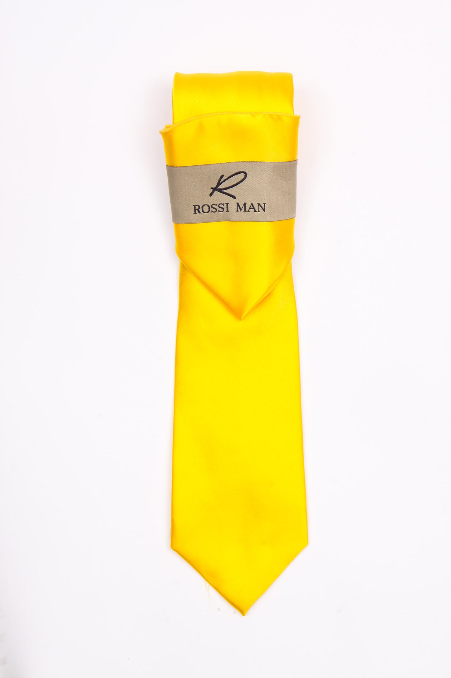 Rossi Man Tie and Pocket Round RMR665-1